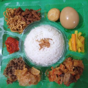 Dua Dewi - Nasi Box Custom 35.000