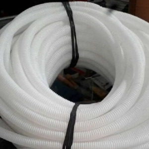 Selang Elastis Listrik