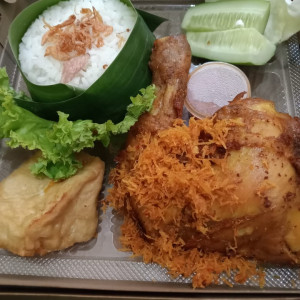 Paket ayam kremes