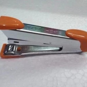 Stapler Max HD 10 Sit