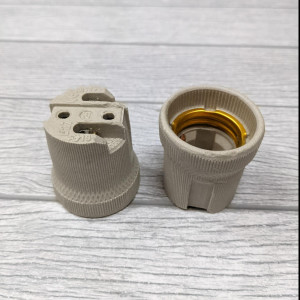 Fitting Lampu Keramik