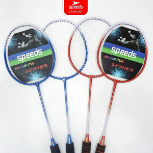raket badminton