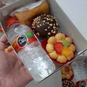 Kue basah box 1