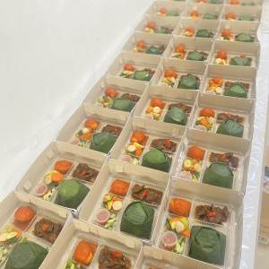 Nasi Box- Olahan Daging Campur