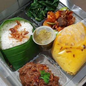 Paket makan 2