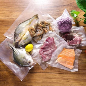 IKAN SEGAR  YANG SUDAH DI SIANGI   DAN DI PACKING