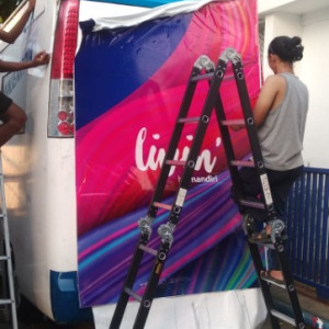 SS Cutting Stiker Mobil Mini Bus (Custom)