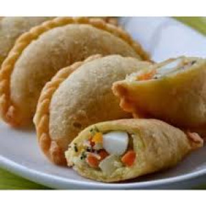 Pastel Telur Merk Roti Kecil