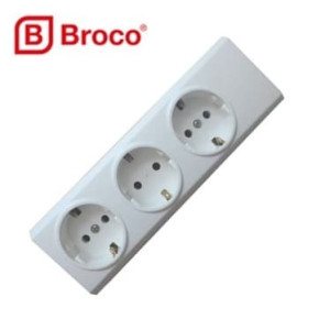 Multi Plug 3 Lubang Broco