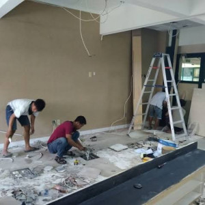 jasa pemasangan interior / lantai