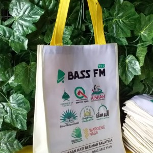 Tas goodiebag spunbond mix MMT print warna