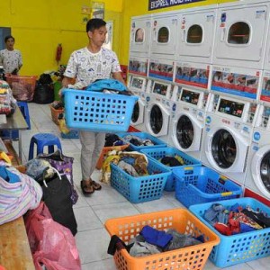 Laundry Sarung Kursi