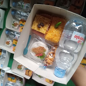 Paket Snack Box