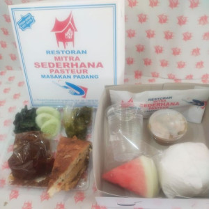 PAKET NASI KOTAK 3