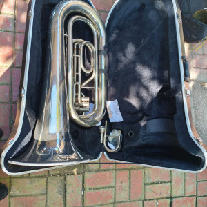 Pemeliharaan Bass Tuba