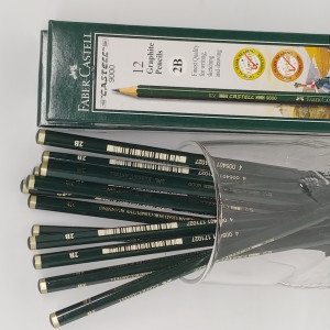 Pensil 2B merk Faber Castell