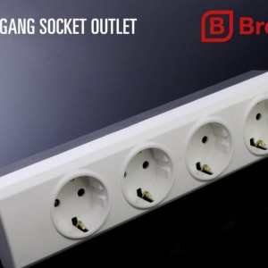 Stopkontak Broco 4 Lobang