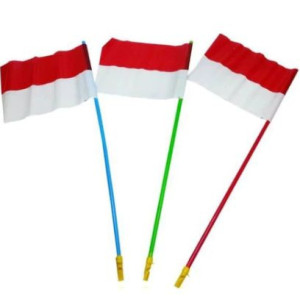 Bendera Merah Putih Berpeluit