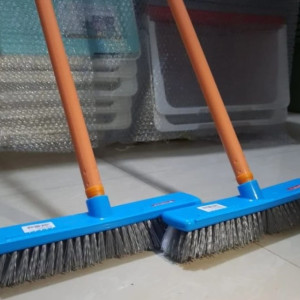 SIKAT KAMAR MANDI LION STAR