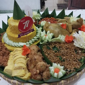 NASi TUMPENG UNTUK 10-15 ORANG + INGKUNG