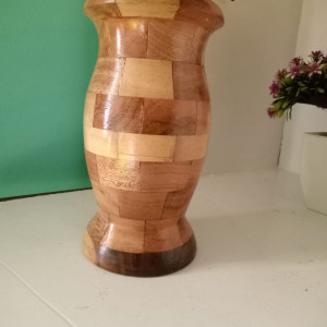 ANYAMAN KERAJINAN KAYU