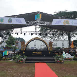 Sewa Dekorasi Panggung