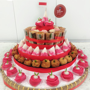 GUNUNGAN BUAH DAN SAYUR