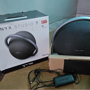 Harman Kardon Onyx Studio 7 Bluetooth Wireless Portable Speaker