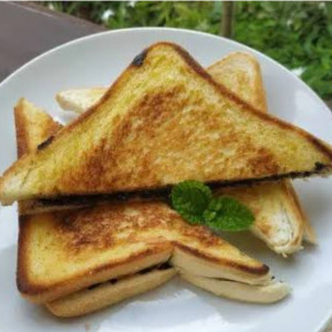 Roti bakar