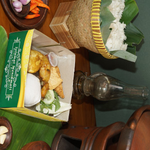 Paket Ayam Goreng Pejantan