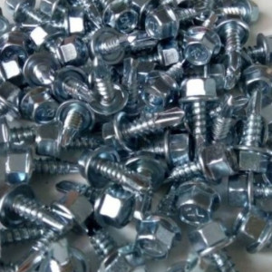 Baut roofing 7cm isi 30 biji