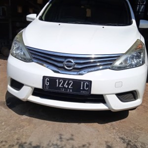 sewa mobil akomodasi