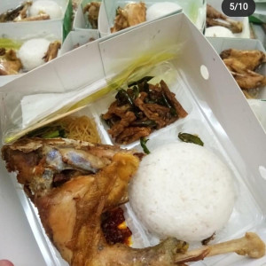 Paket Makan 2