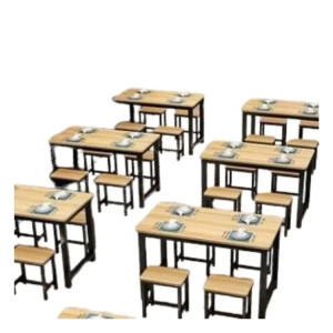 Meja dan Kursi Makan 1 Set Custom