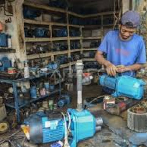 Pembaruan Pipa Hisap, Pipa Dorong dan Servis Pompa Air 1,5 PK