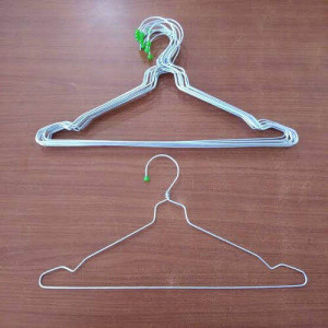 Hanger Baju