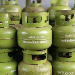 13) GAS LPG 3 KG (ISI ULANG)