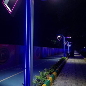 Tiang Lampu Taman dan Pedestrian Modern Minimalis