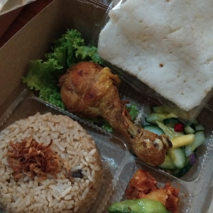 nasi box paket 4