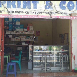 Penggandaan materi FGD