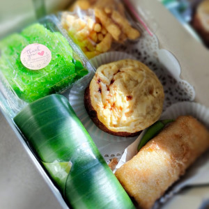 KUE KOTAK VIP