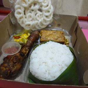 Nasi Kotak Ayam Bakar Special Yaya Berkah