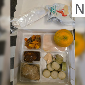 PAKET N - NASI BOX + AIR MINERAL