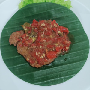 Nasi Kotak Dendeng Balado Merah