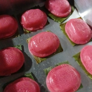 KUE KU / KUE TOK
