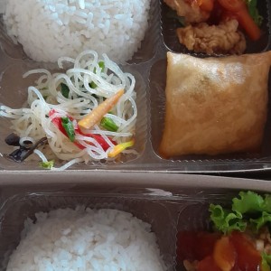 Nasi Kotak Ikan Asam Manis