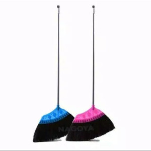 Sapu Ijuk gagang besi