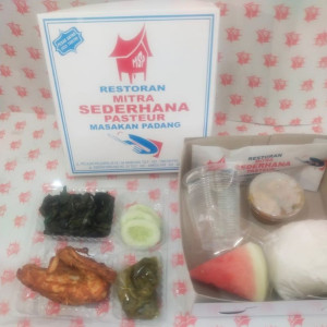 PAKET NASI KOTAK 1