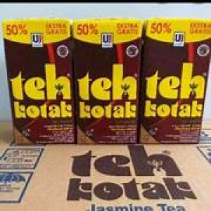 Minuman Teh Kemasan Kotak Sostro 300 ML