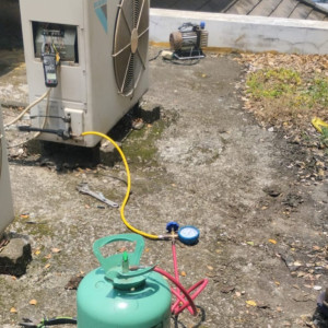 Pengisian freon AC splite (kosong) 2PK